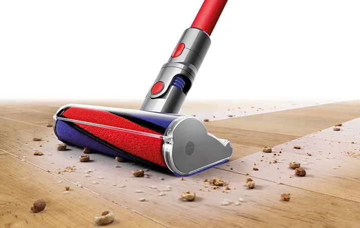 Пылесос Dyson V7 Fluffy в Хабаровске и Хабаровском крае от магазина Ammina